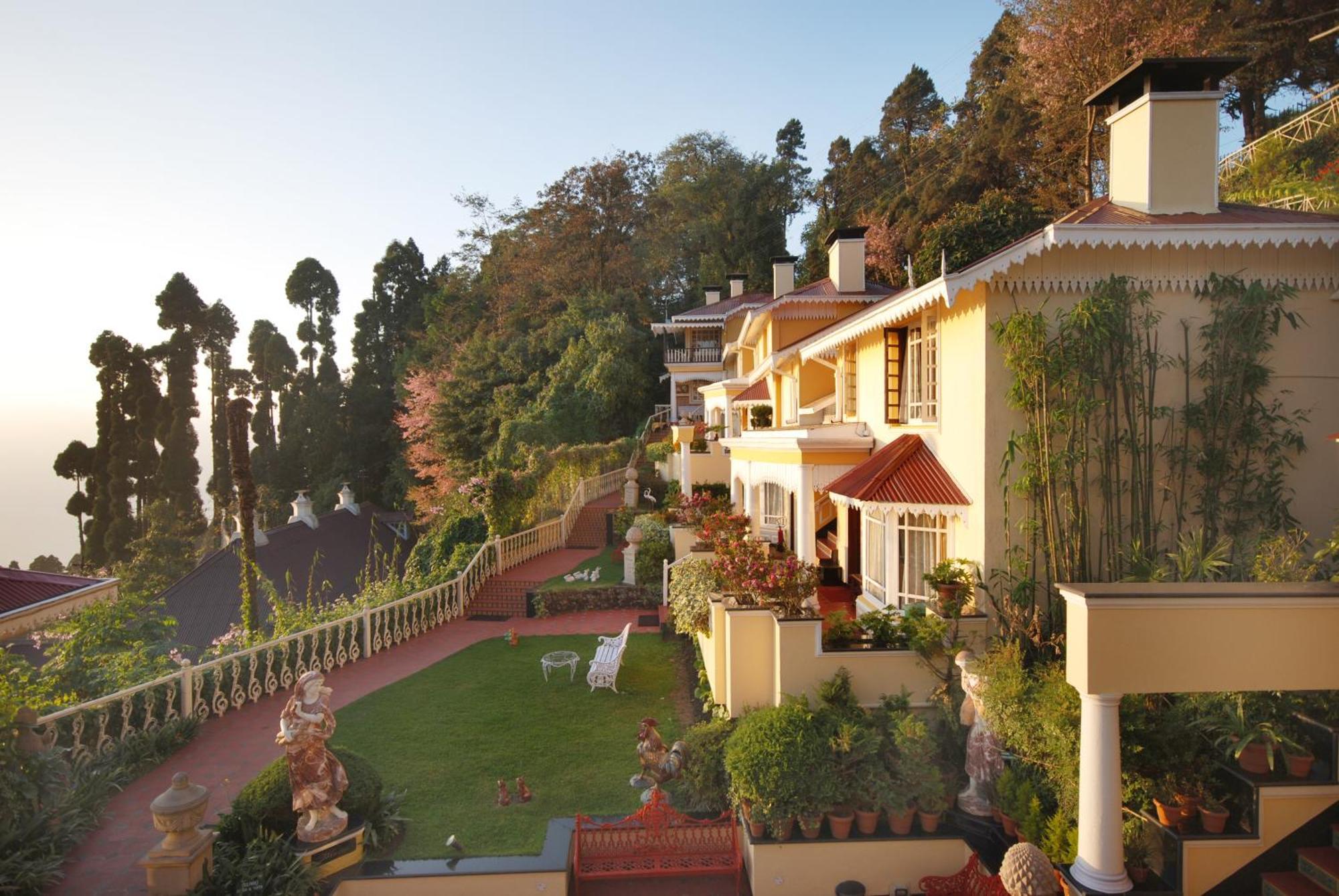 Mayfair Darjeeling Дарджилинг Екстериор снимка