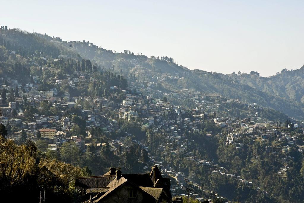 Mayfair Darjeeling Дарджилинг Екстериор снимка